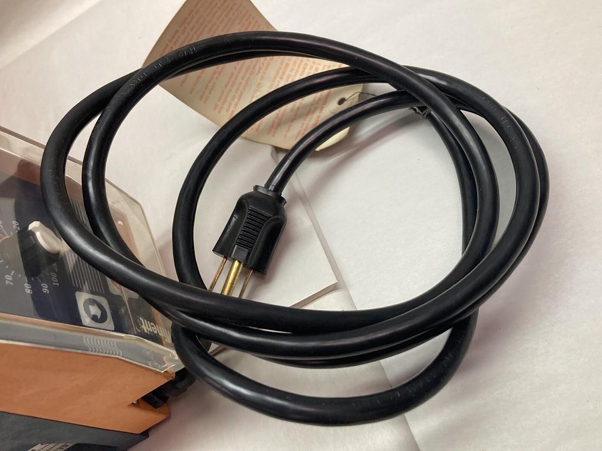 Prominent,G0803PP/W 9201853,Metering Pump 0.81 GPH 116PSI 24V AC/DC