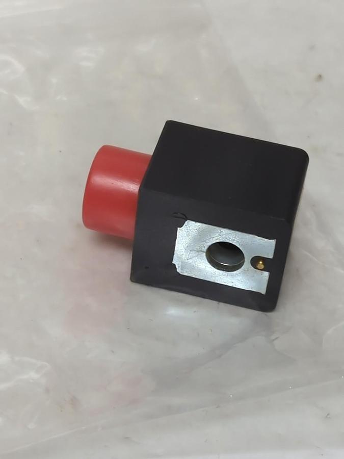 Used NORGREN,V10633-A18,SOLENOID COIL 110V 50/60HZ 2VA PRE-OWNED