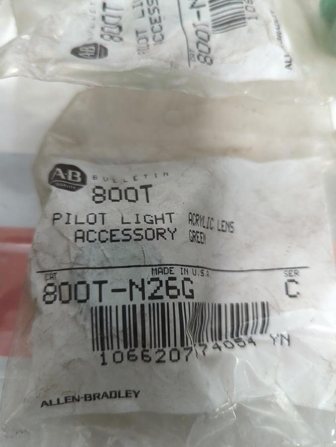 ALLEN BRADLEY,800T-N26G,PILOT LIGHT ACRYLIC LENS GREEN SERIES C LOT OF 13 NOS