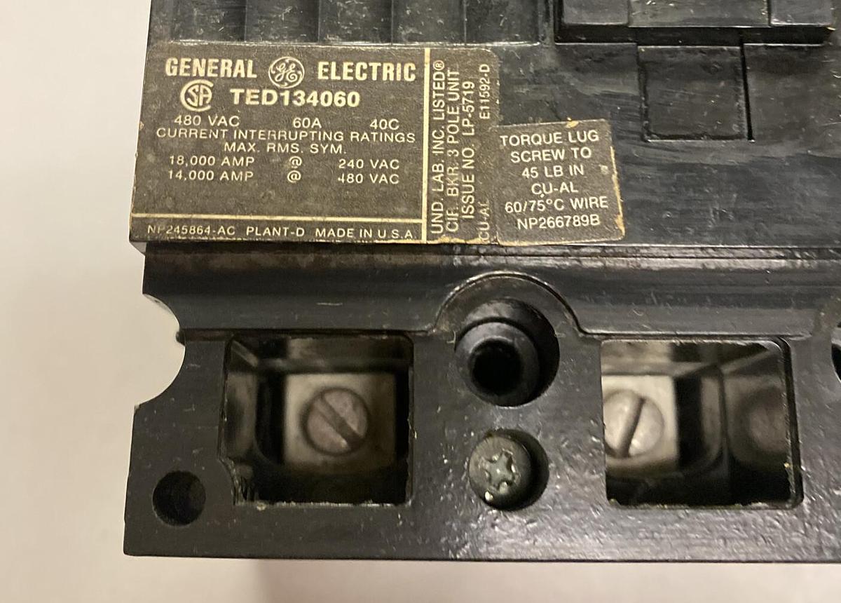 GENERAL ELECTRIC,TED134060,CIRCUIT BREAKER 60A 480V 3P NOS