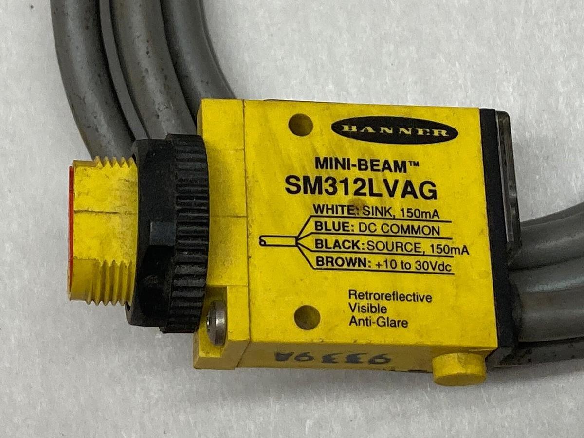 Used Banner,SM312LVAG,Photoelectric Sensor