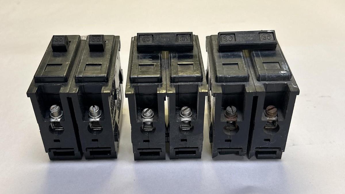 Used WESTINGHOUSE,BA230,CIRCUIT BREAKER 30A 120/240V 2P