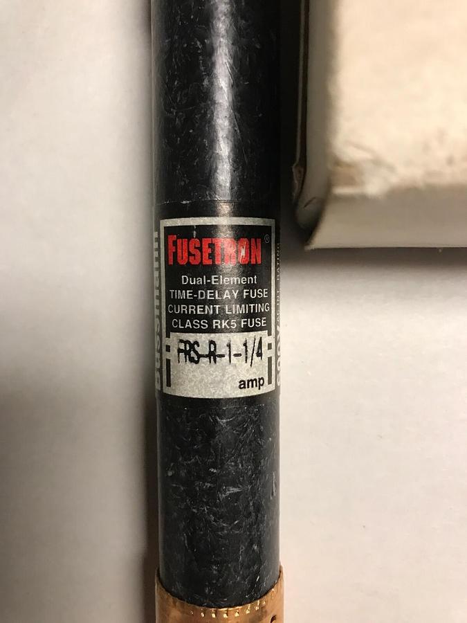 Used Cooper Bussmann,FRS-R-1-1/4,Fusetron Fuse Box of 10