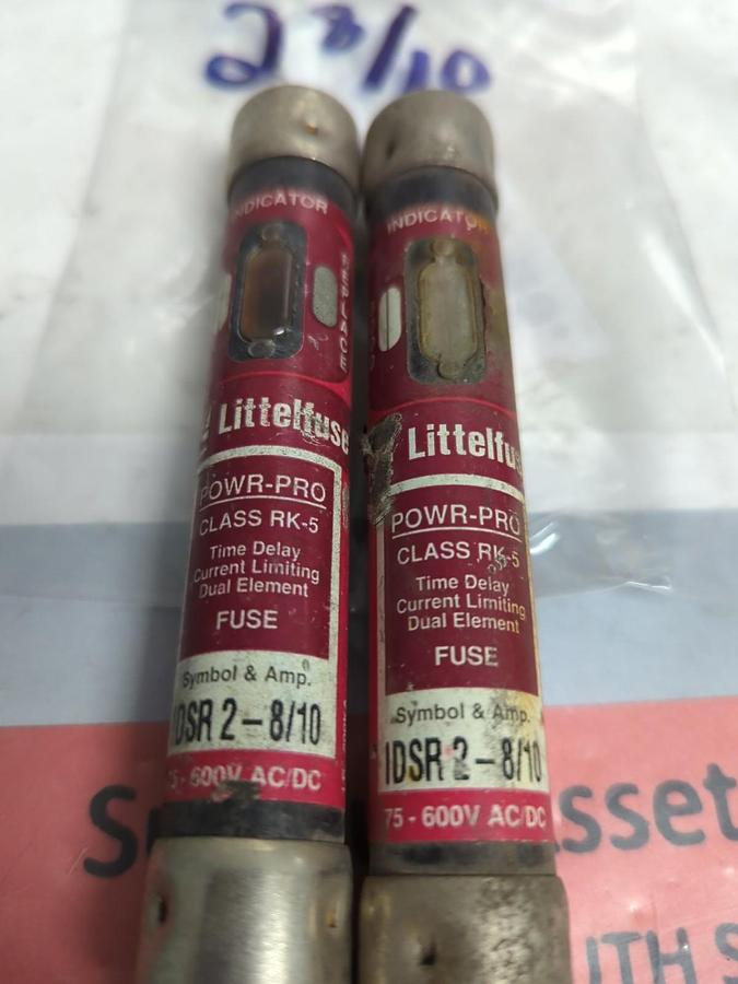 Used LITTELFUSE,IDSR2-8/10,INDICATOR 2-8/10 AMP FUSE LOT OF 2 PRE-OWNED