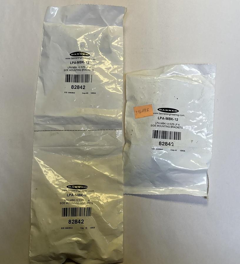 BANNER ENGINEERING,LPA-MBK-12,SIDE MOUNTING BRACKET LOT OF 3 NEW