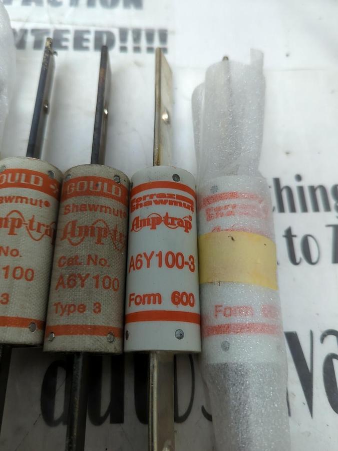 GOULD SHAWMUT,A6Y100,TYPE 3 AMP-TRAP FUSE LOT OF 9 NOS