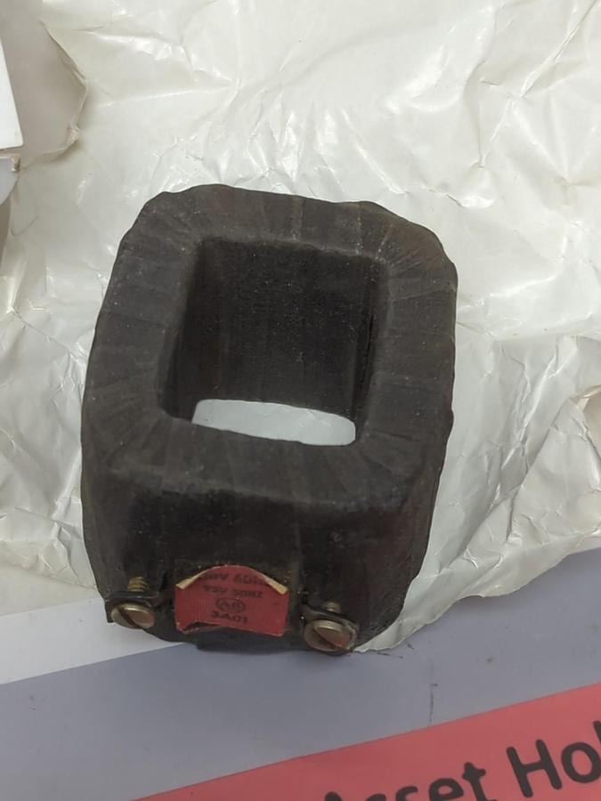 Used ALLEN-BRADLEY,3A01,COIL 110V 60HZ 95V 50HZ PRE-OWNED