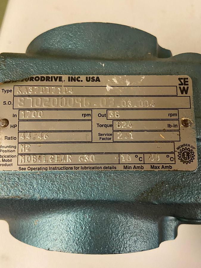 Used Sew Eurodrive,KA37DT71D4,Gearmotor Ratio 44.46 Torque 824 Lb-IN 1/2Hp Out 38 RPM