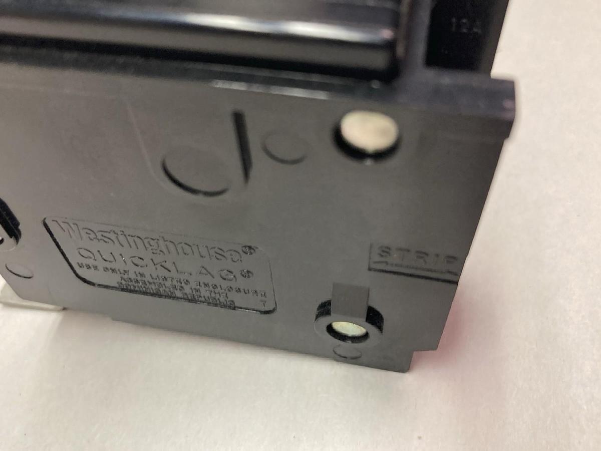 Used Square D,RT-311,1-Pole Circuit Breaker 120/240Vac Type BA 15A