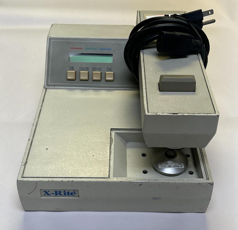 Used X-RITE,810TR,TRANSMISSION REFLECTION DENSITOMETER USED