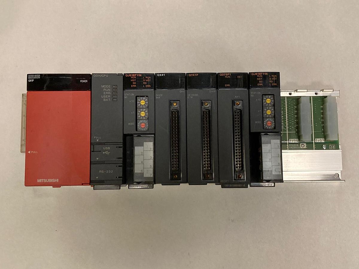 Used Mitsubishi,Q61P Q01UCPU QJ61BT11N x2 QX41 QY41P QD75P1,Rack Assembly