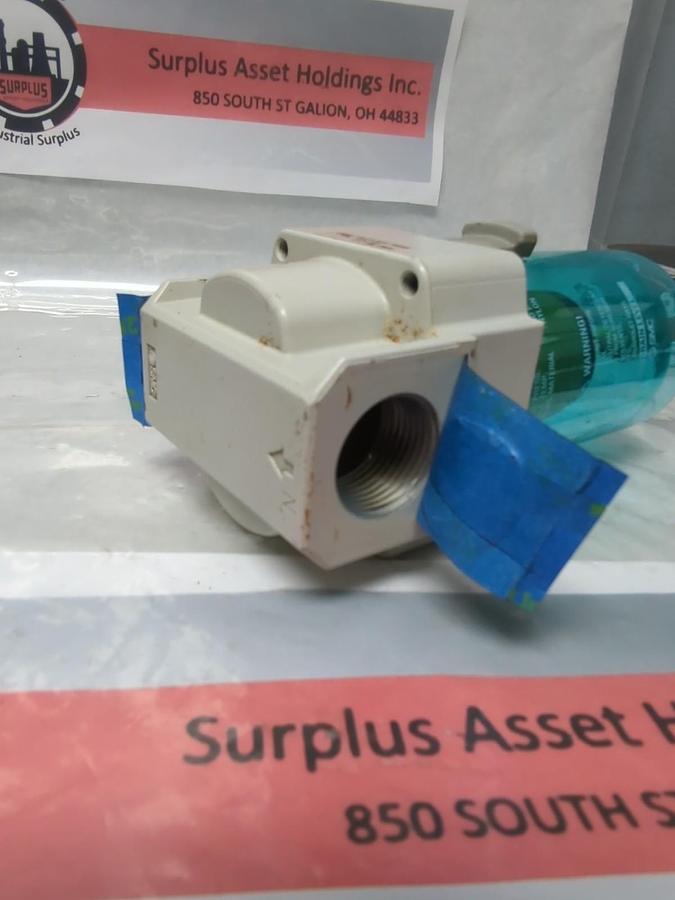 Used SMC,AFM40-N067-A,PNEUMATIC FILTER ELEMENT 150PSI PRE-OWNED