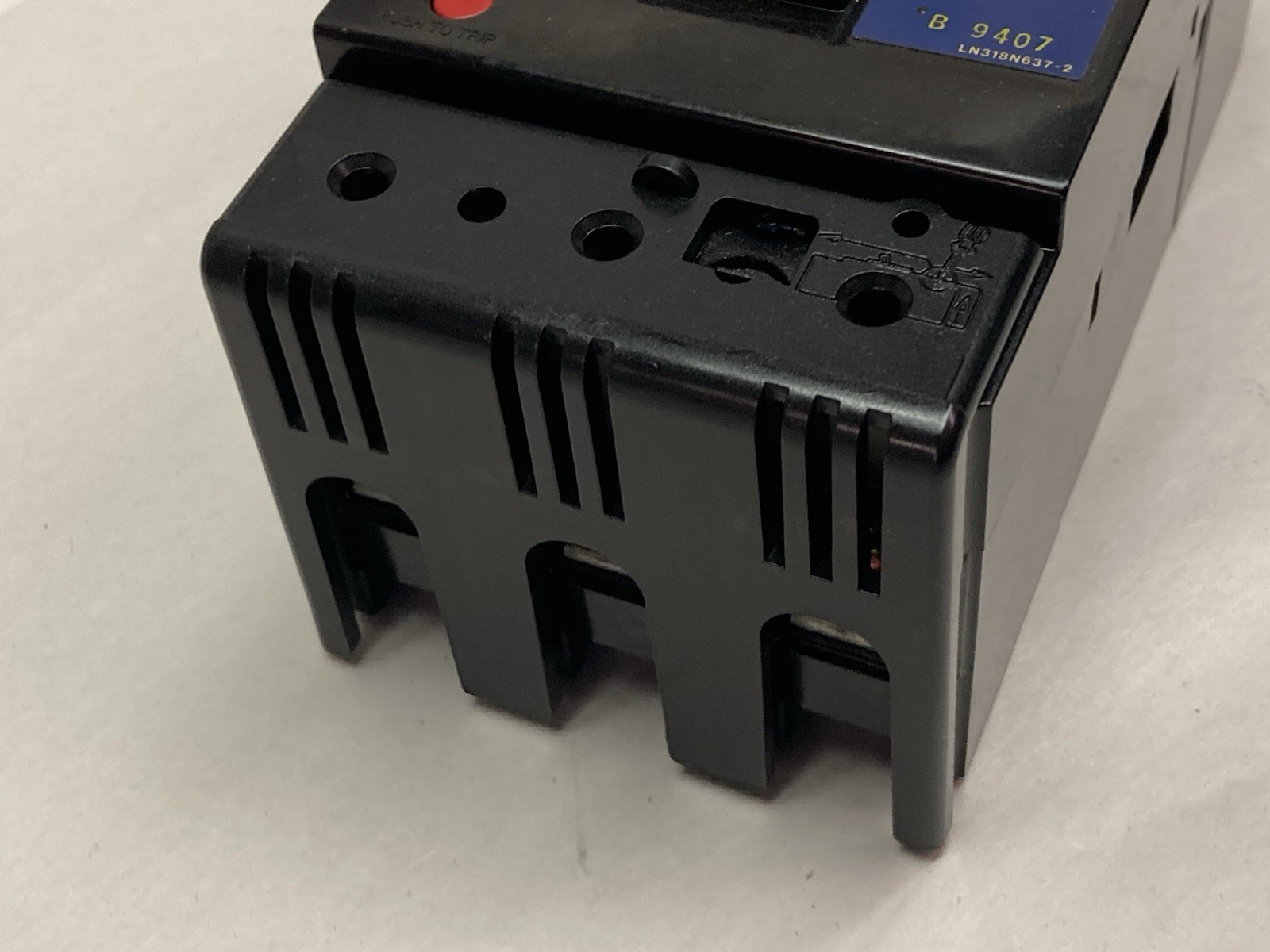 MItsubishi,NF50-CS,3-Pole Circuit Breaker 40A 600V