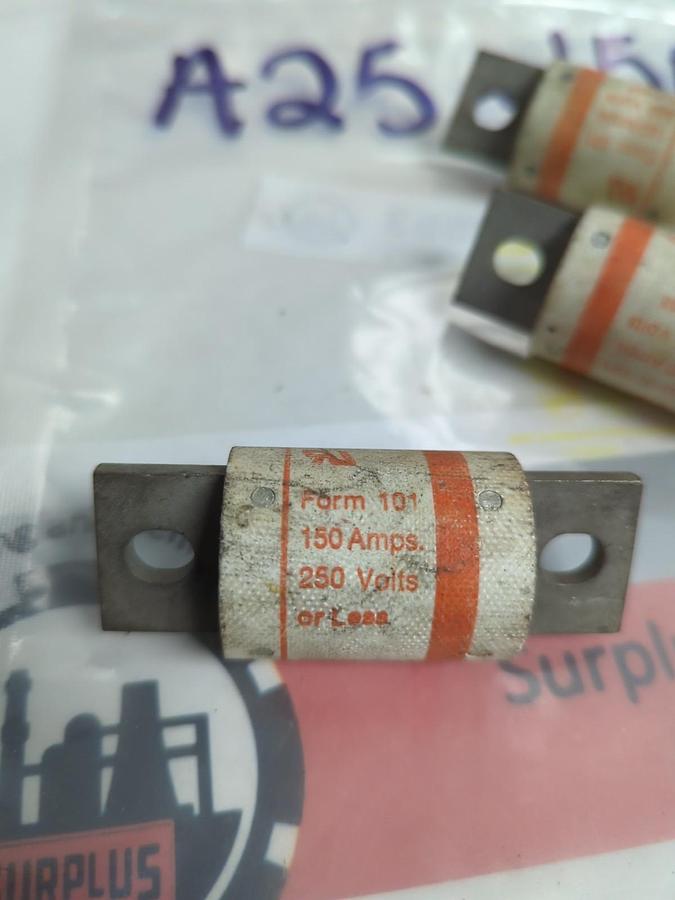 Used GOULD SHAWMUT,A25X150,AMP-TRAP 150 AMP FUSE LOT OF 3 PRE-OWNED