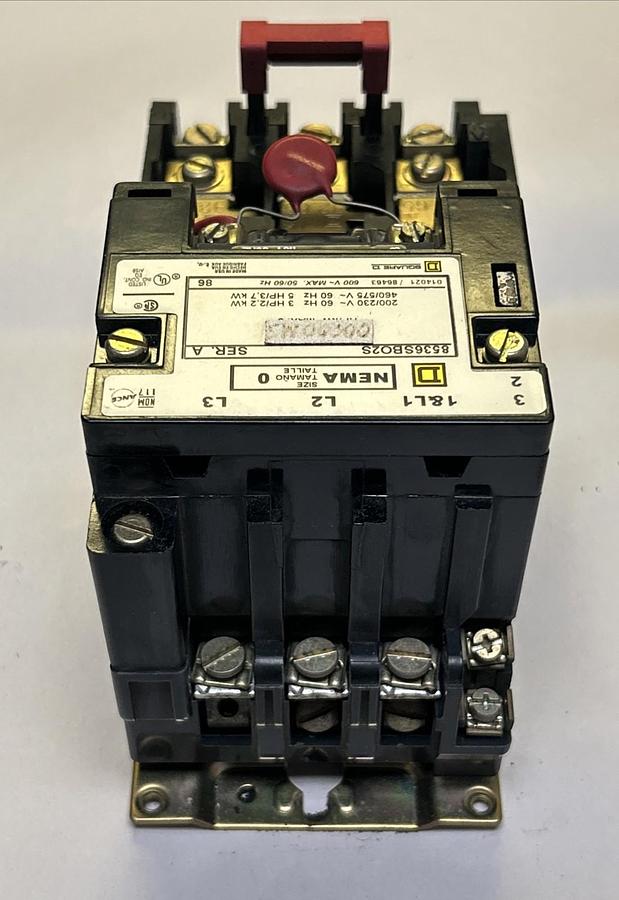Used SQUARE D,8536SBO2S,STARTER SER A SIZE 0 110/120V COIL