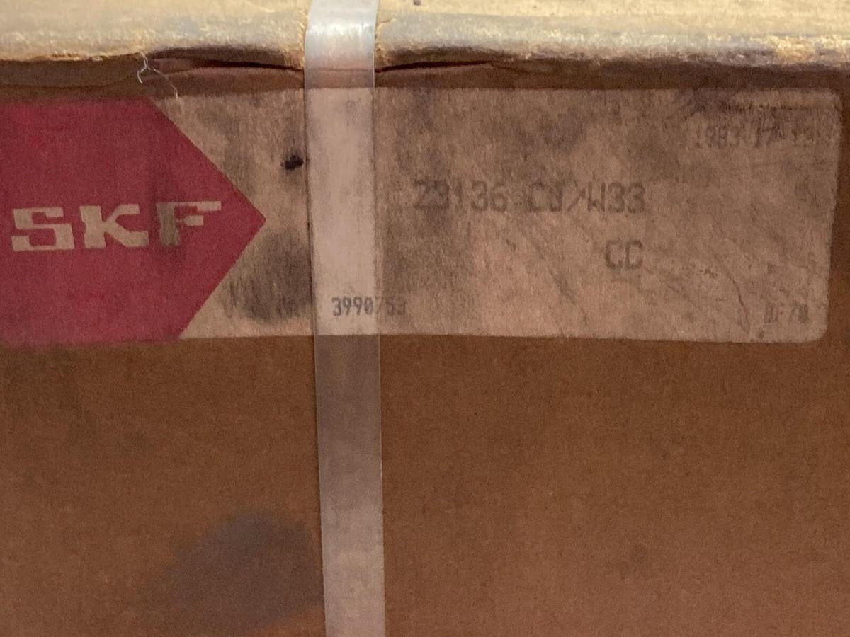 Used SKF,23136 C3/W33,Spherical Roller Bearing