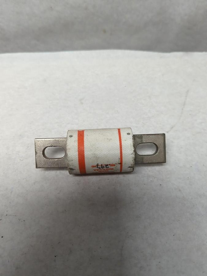 Used GOULD SHAWMUT,A50QS300,AMP-TRAP 300 AMP FUSE PRE-OWNED