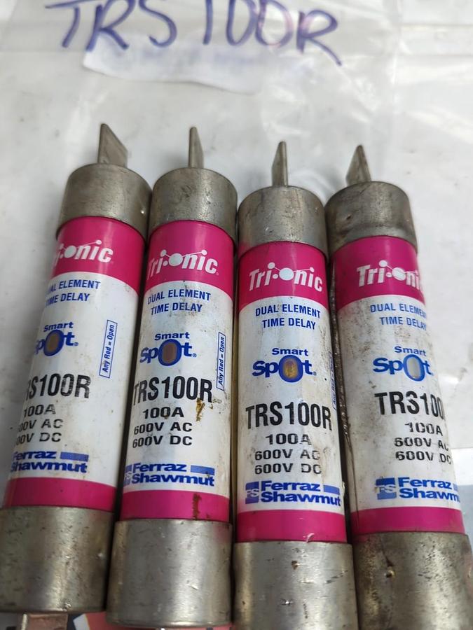 Used FERRAZ SHAWMUT,TRS100R,SMART-SPOT 100 AMP FUSE LOT OF 4 PRE-OWNED