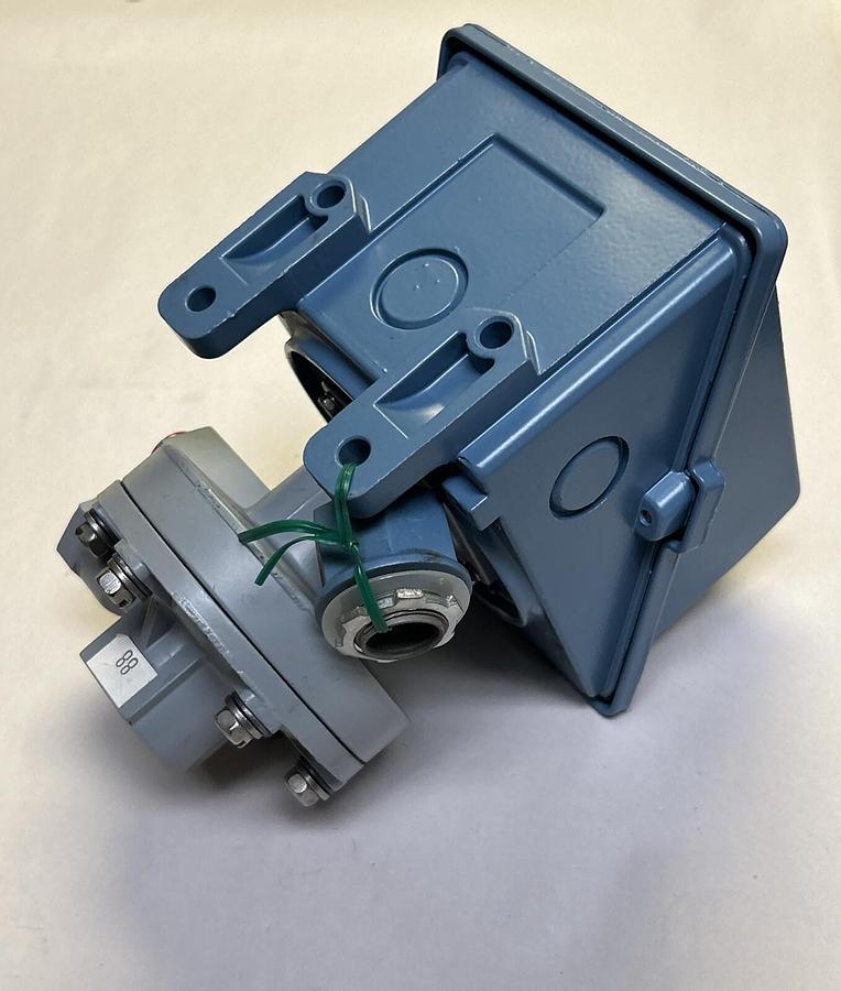 UNITED ELECTRIC,J402K-4559925,PRESSURE SWITCH NOS
