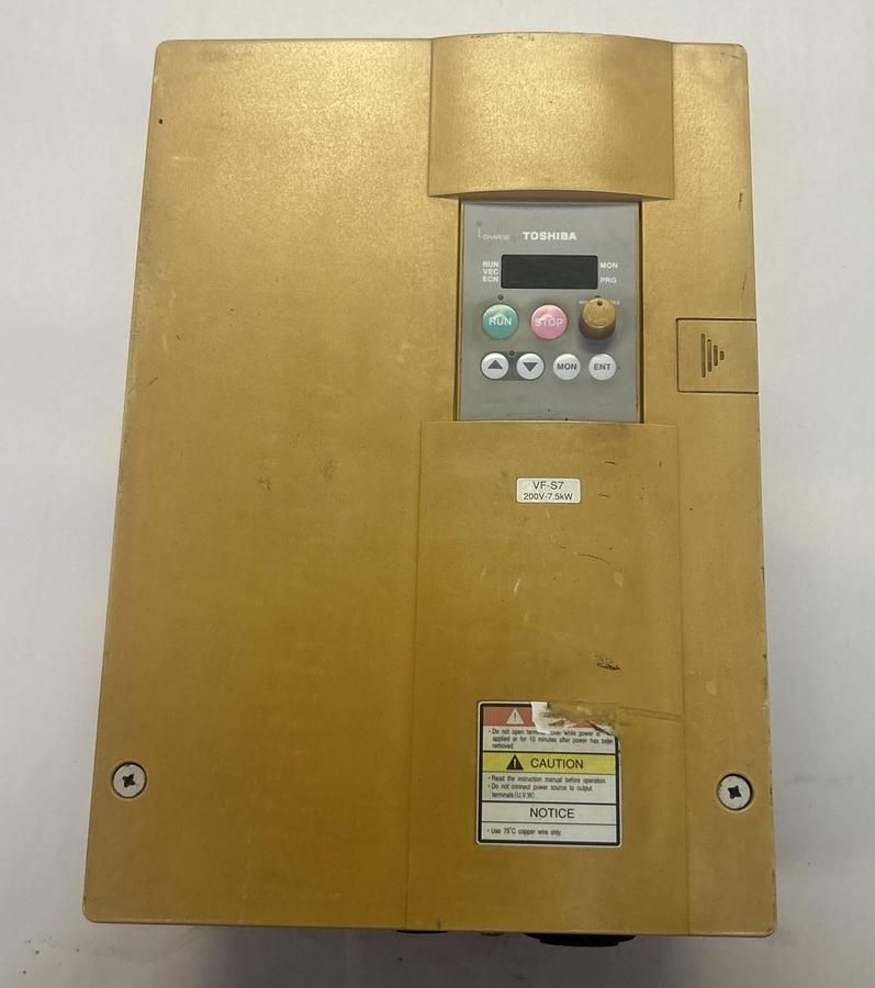 Used TOSHIBA,VFS7-2075UPLH,TRANSISTOR INVERTER DRIVE VFD