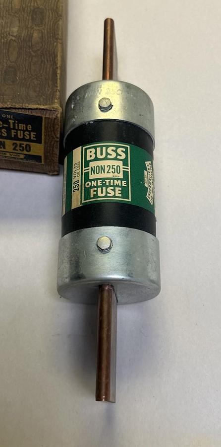 BUSSMANN,NON250,FUSE 250A 250V NOS