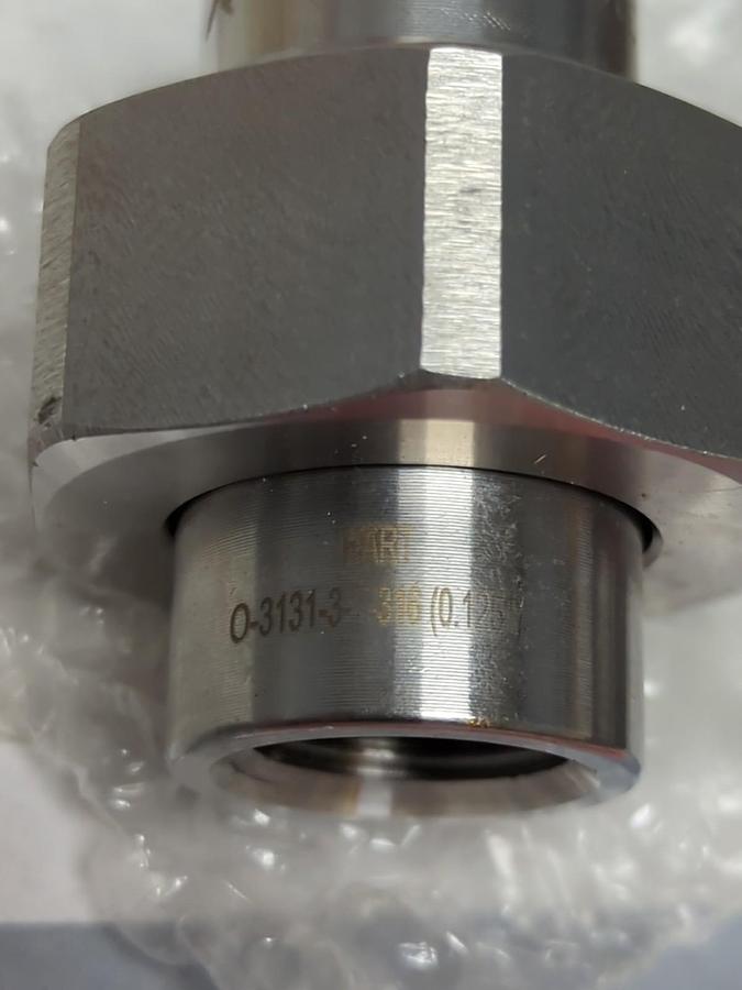 HART INDUSTRIAL,0-3131-3-T-316,THREADED UNION .125 INCH NOS