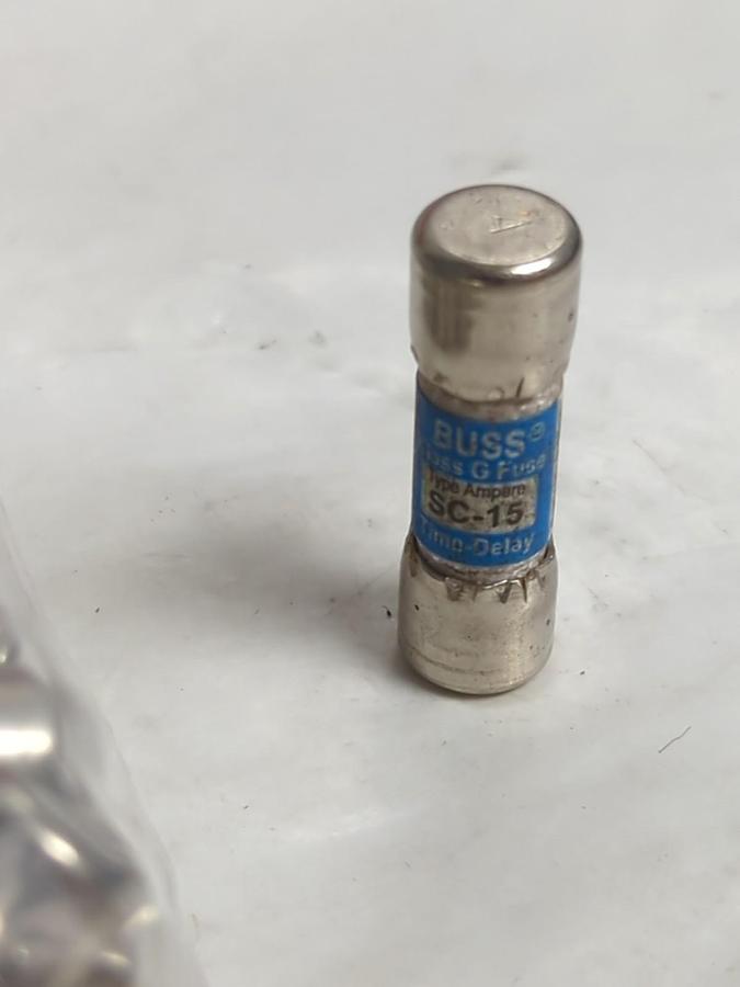 Used COOPER BUSSMANN,SC-15,CLASS C 15 AMP FUSE LOT OF 50 PRE-OWNED