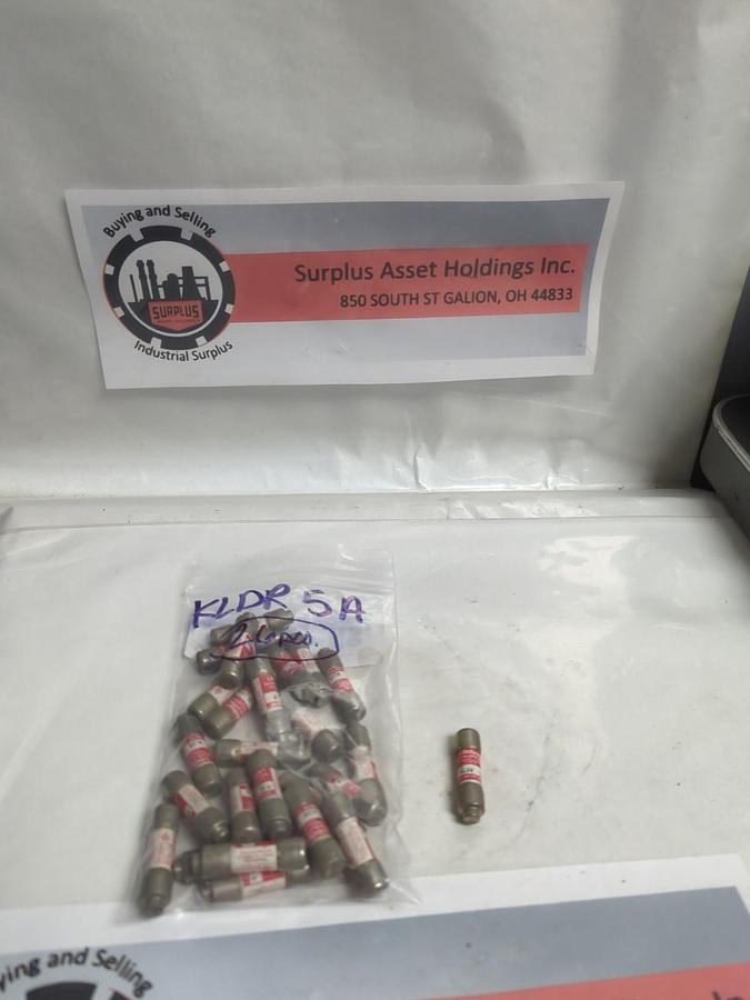 Used LITTELFUSE,KLDR5,SLO-BLO 5 AMP FUSE LOT OF 26 PRE-OWNED