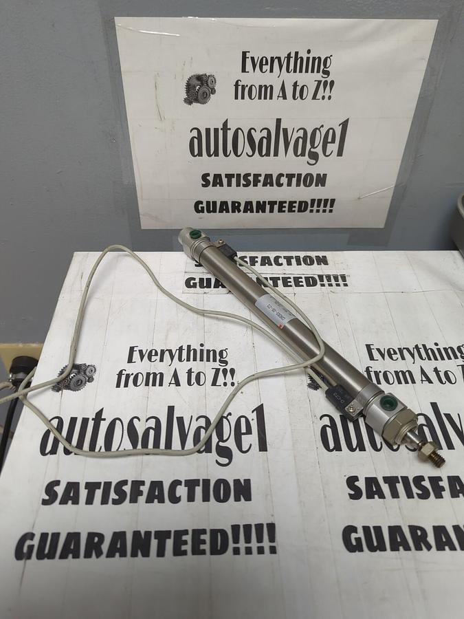 SMC,CDM2B20-200-C73,PNEUMATIC CYLINDER 145PSI NOS