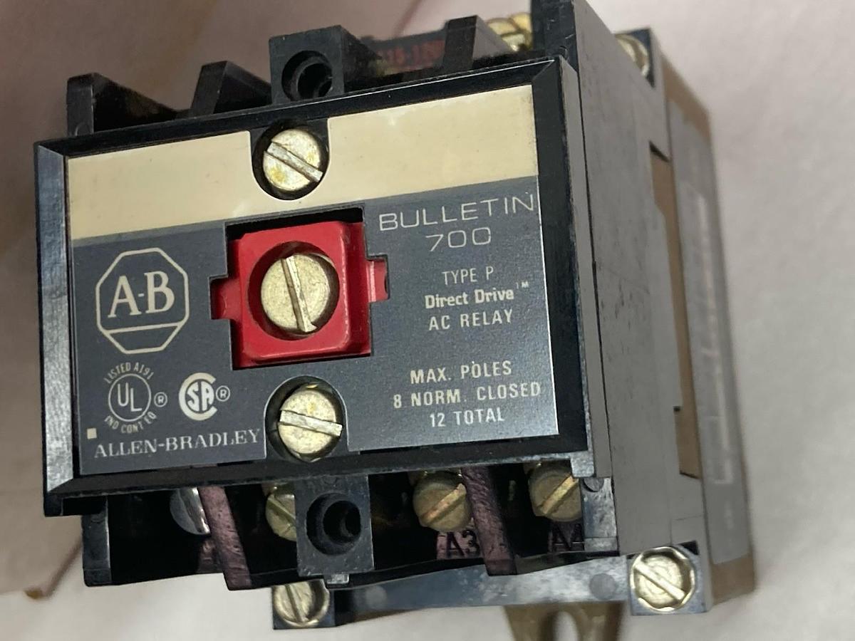 Used Allen-Bradley,700-P400A1,Convertible Contact Control Relay