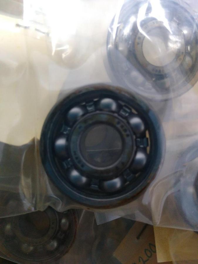 New Departure,3200 11085,Deep Groove Ball Bearing Lot of 32 NOS