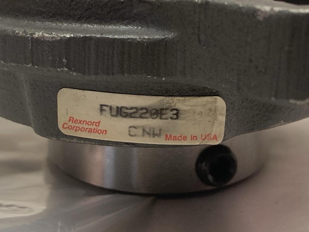 Used Rexnord,FUG220E3,3-Link Mount Bearing 1-1/2 Inch Bore