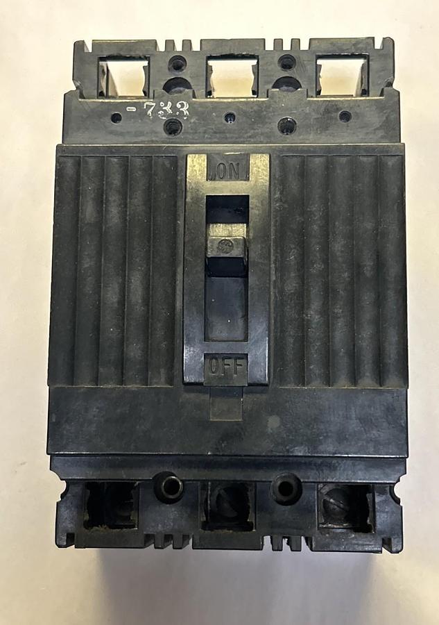 Used GENERAL ELECTRIC,TEF134015,CIRCUIT BREAKER 15A 480V 3P