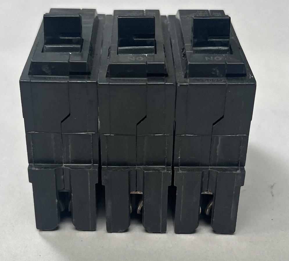 Used GENERAL ELECTRIC,THQL115,CIRCUIT BREAKER 15A 120/240V 1P LOT OF 3