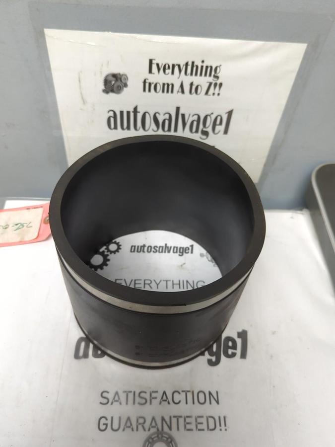 CONNECTS,6 INCH,CI/PLASTIC TO 6 INCH CI/PLASTIC RUBBER COUPLING NOS