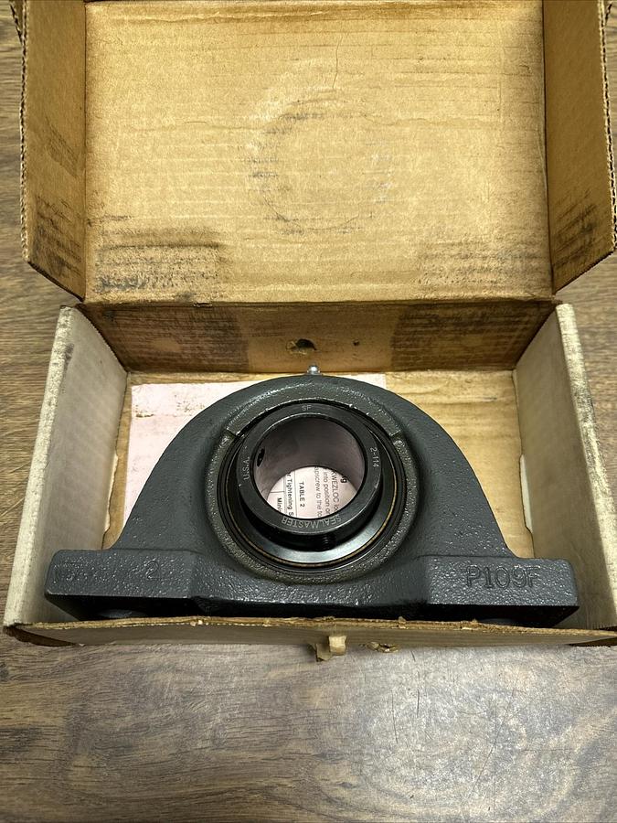 Sealmaster,NPL-30,Pillow Block Bearing 1 7/8" Bore Gold Line