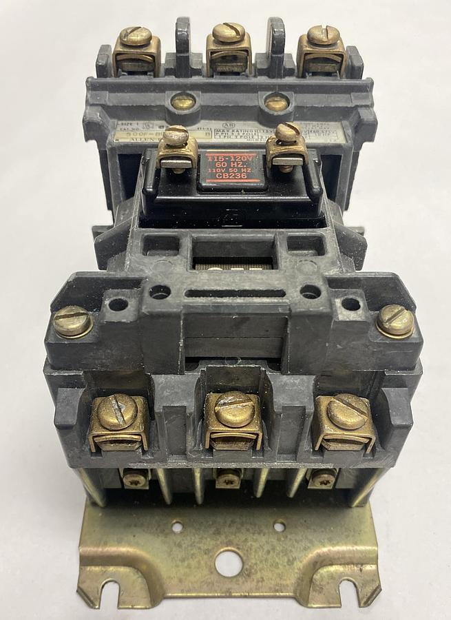 Used ALLEN-BRADLEY,500F-BOD93,SIZE 1 STARTER 27A 600V