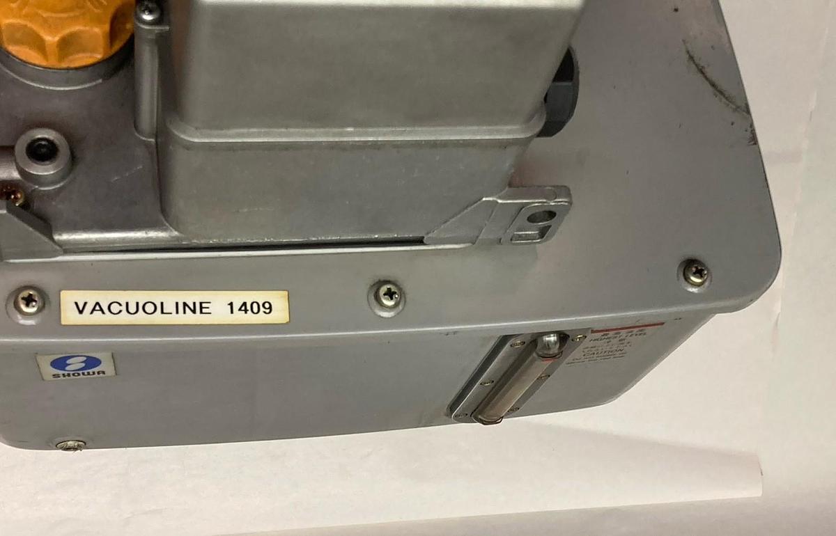 Used Showa,LCB-4 7986E,Lubrication Unit 1.2MPa 100V 50/60Hz 0.1 L/min