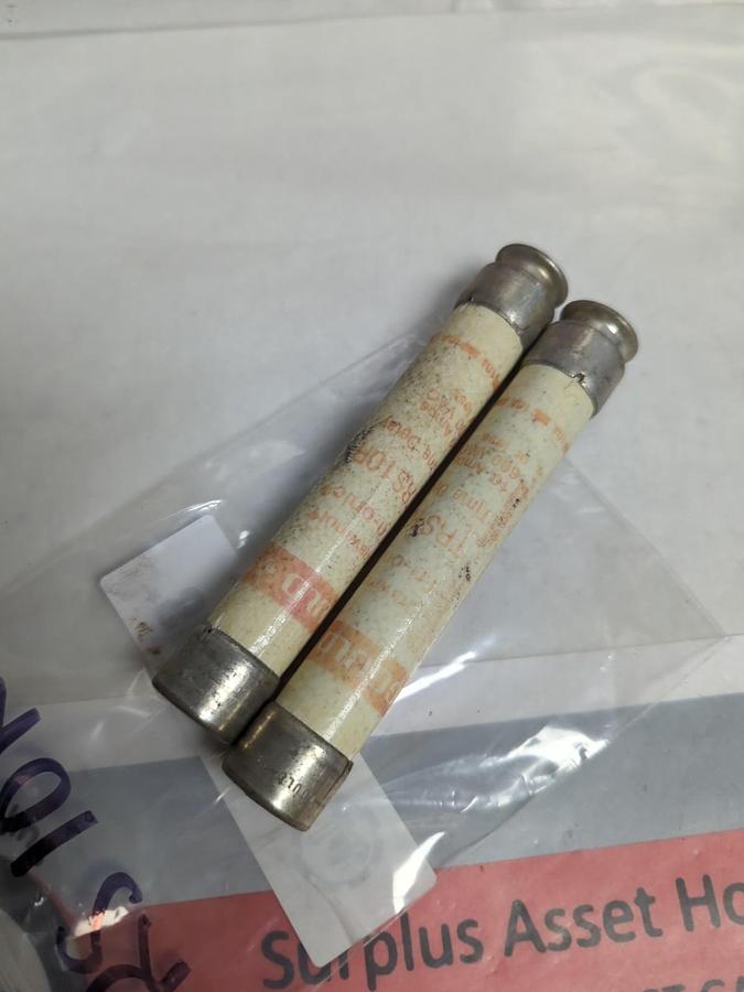 Used GOULD SHAWMUT,TRS-10R,AMP TRAP 10 AMP FUSE LOT OF 2 PRE-OWNED