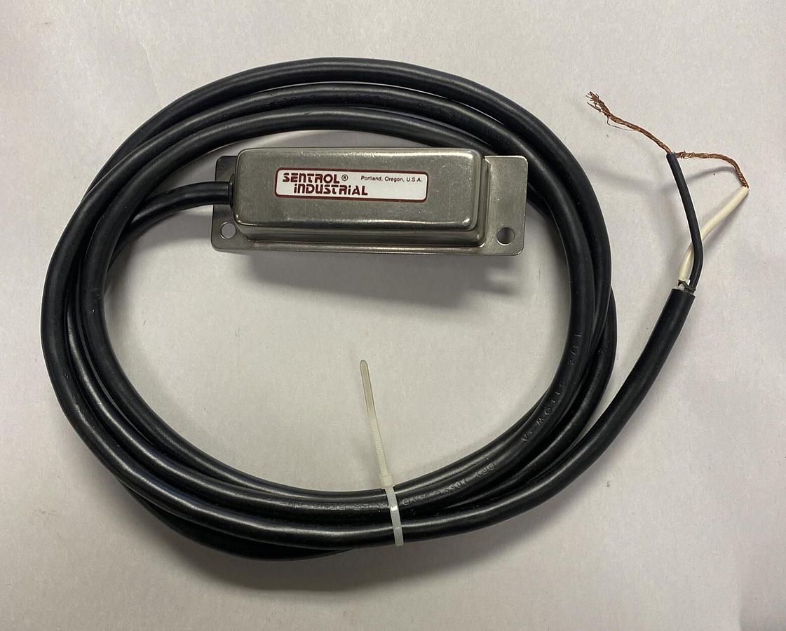 SENTROL INDUSTRIAL,391-CT-12K,SAFETY SWITCH NEW NO BOX