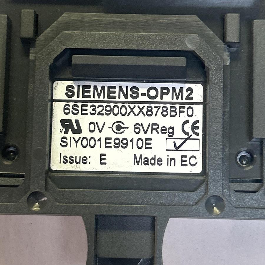 Used SIEMENS,6SE32900XX878BF0,OPERATOR PANEL