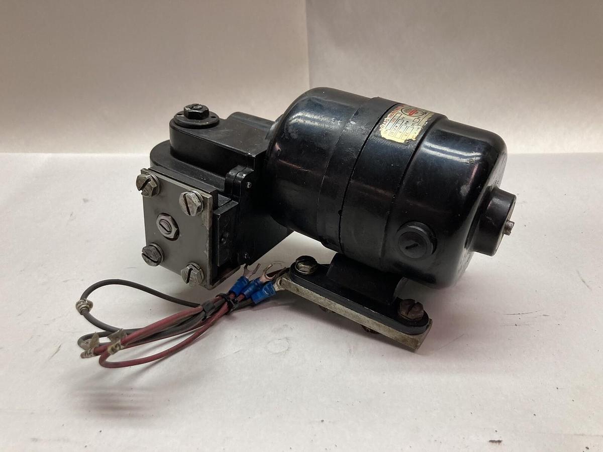 Used Howard Industries,71686,Reversible Gear Motor