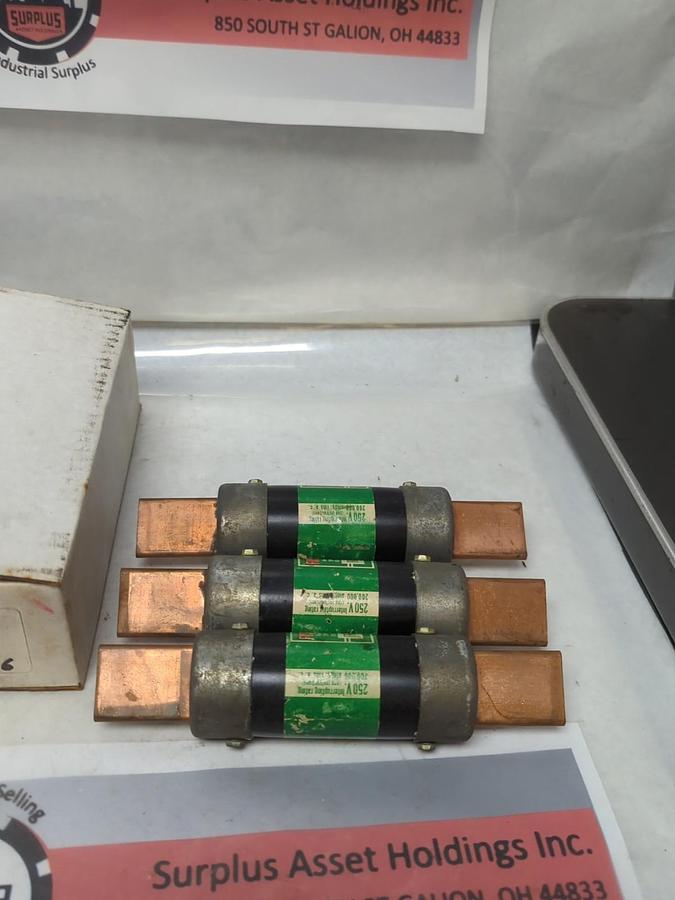 Used COOPER BUSSMANN,FRN-175,FUSETRON 175 AMP FUSE LOT OF 3 PRE-OWNED