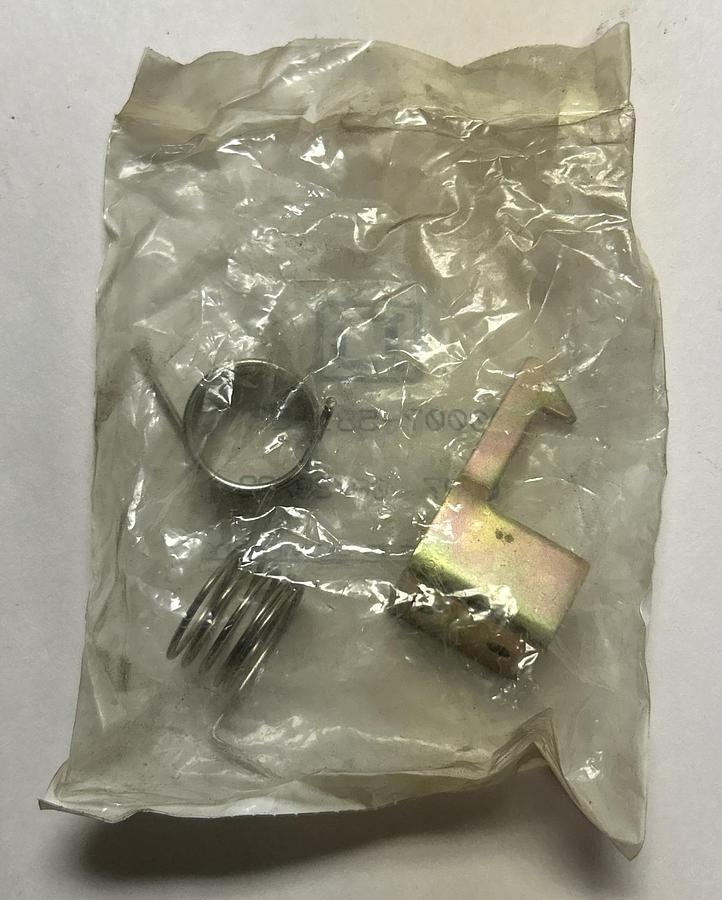 Used SQUARE D,30007-591-52,SPARE PARTS KIT NEW