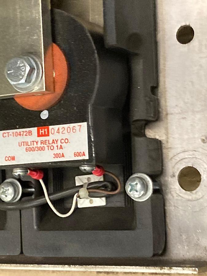 Used General Electric,AK-1-25,3-Pole Air Circuit Breaker 600A 600V