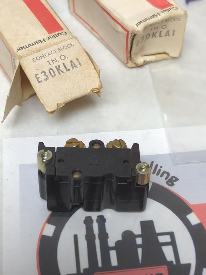 CUTLER-HAMMER,E30KLA1,CONTACT BLOCK LOT OF 4 NOS