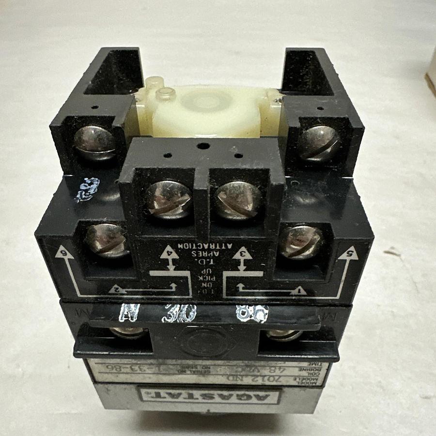 Used Agastat,7012 ND,5-50 Second 48V Timer