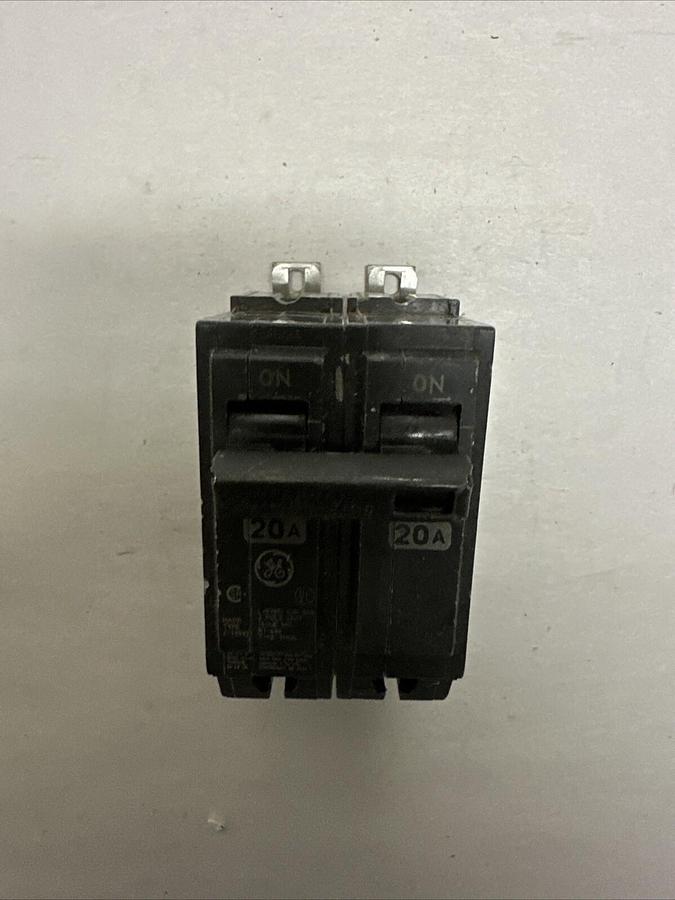 Used GE,E-11592,2 Pole 20 Amp Bolt On Circuit Breaker