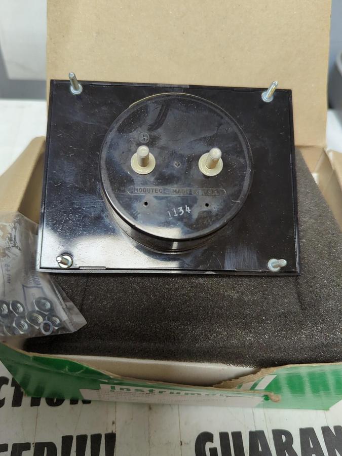 MODUTEC JEWELL INSTRUMENTS,0-300VDC, PANEL MOUNT ANALOG METER NOS