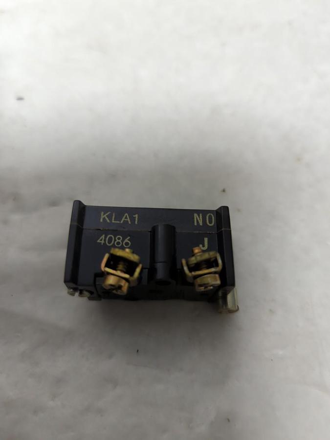 CUTLER HAMMER,E30KLA1,CONTACT BLOCK NOS